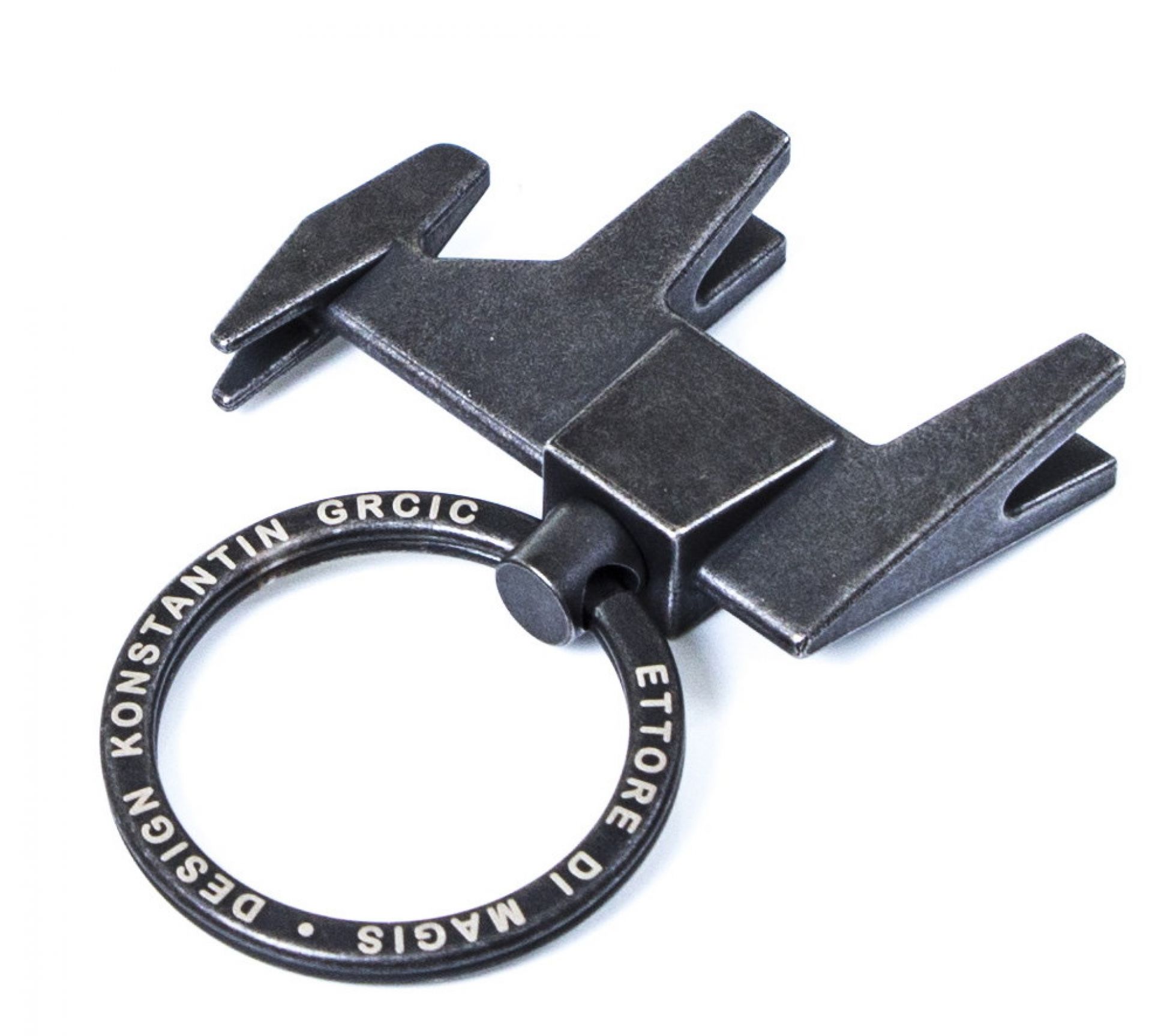 Ettore Schlüsselanhänger von Magis, EINZELSTÜCK aus Metall, modernes Design für Schlüsselorganisation und stilvolles Accessoire.